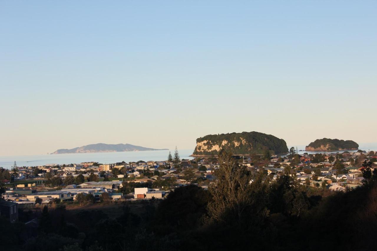 Brenton Lodge Whangamata Exterior photo